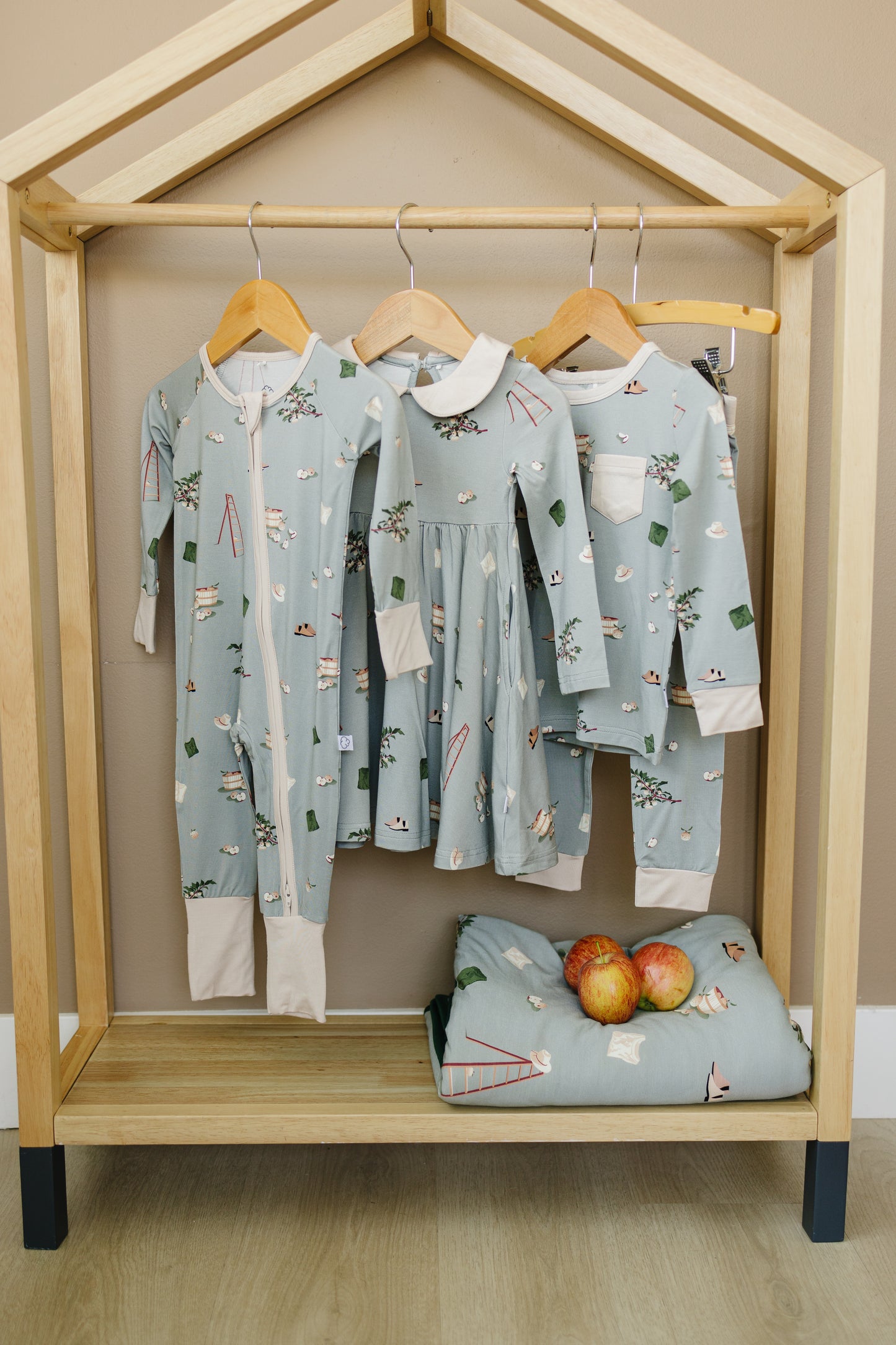 Slumber Pajama Set in Apple Harvest - Sunday Littles