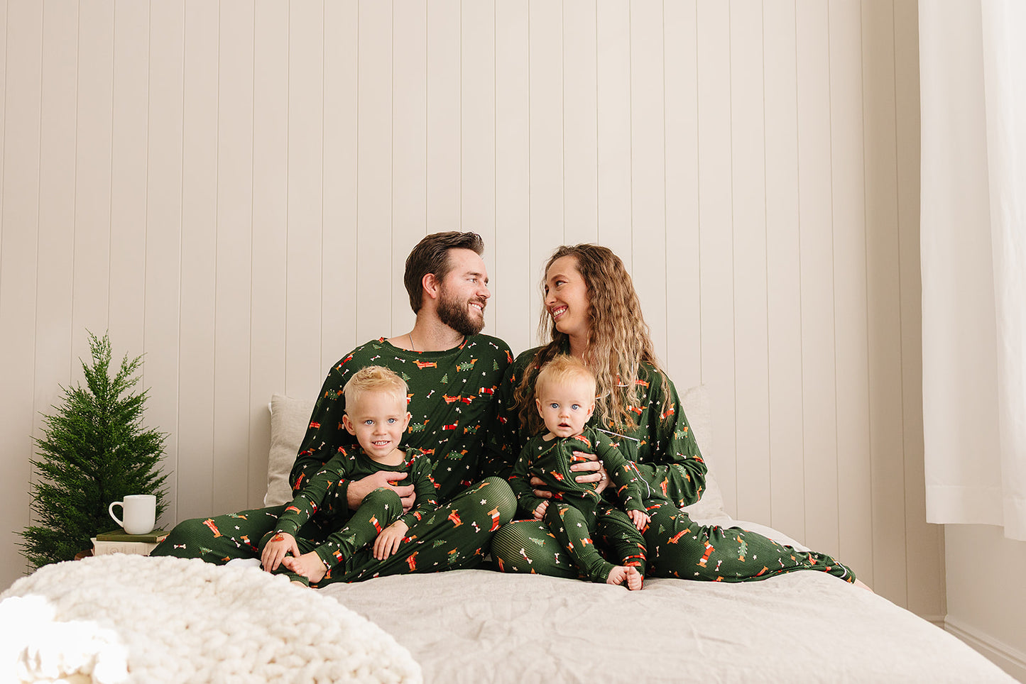 Men's Slumber Set in Jingle Pups