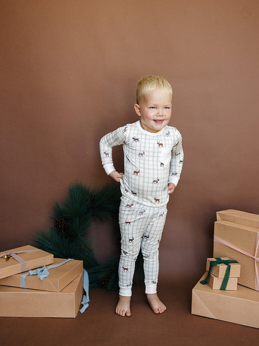 Slumber Pajama Set in 8 Tiny Reindeers - Sunday Littles
