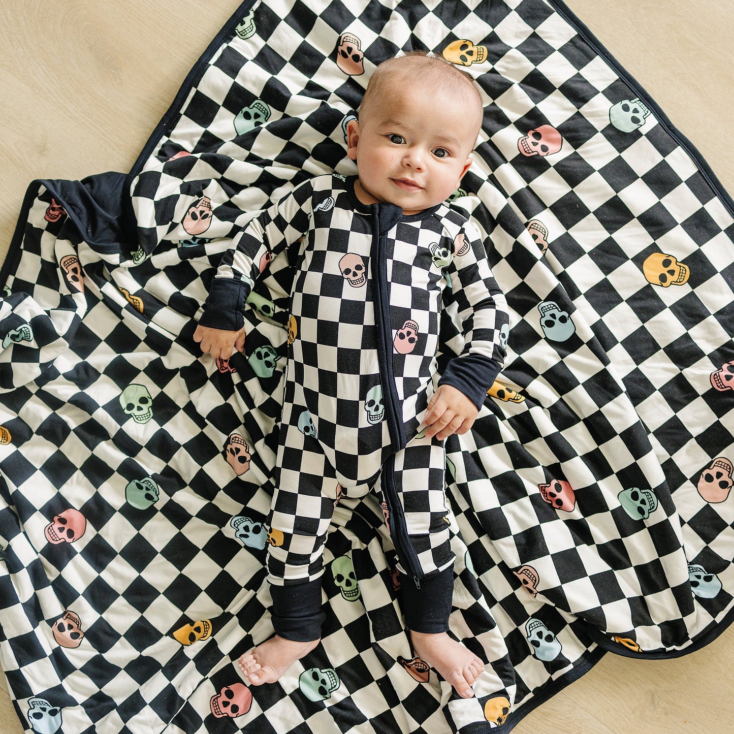 Dream Blanket in Checkered Skull